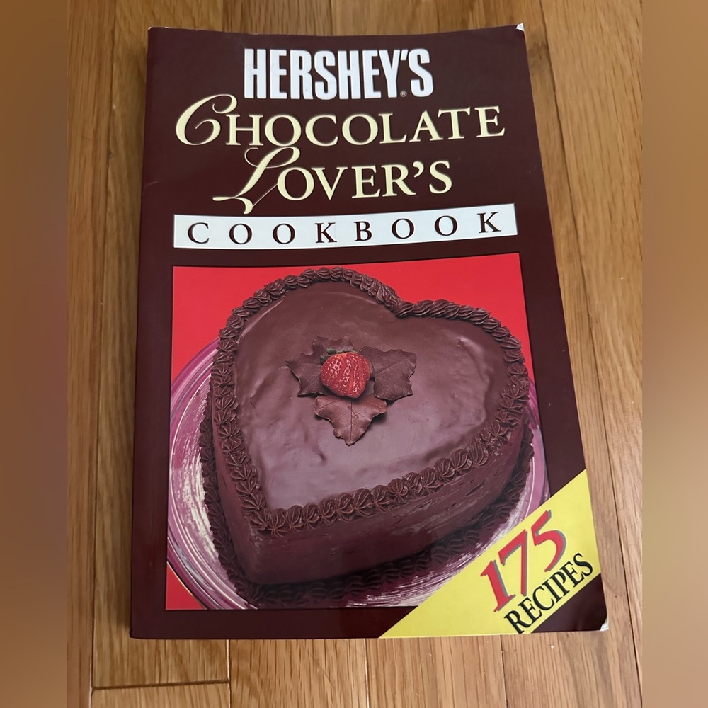 Hershey’s Chocolate Lover’s Cookbook by Wilton House copyright 1993.